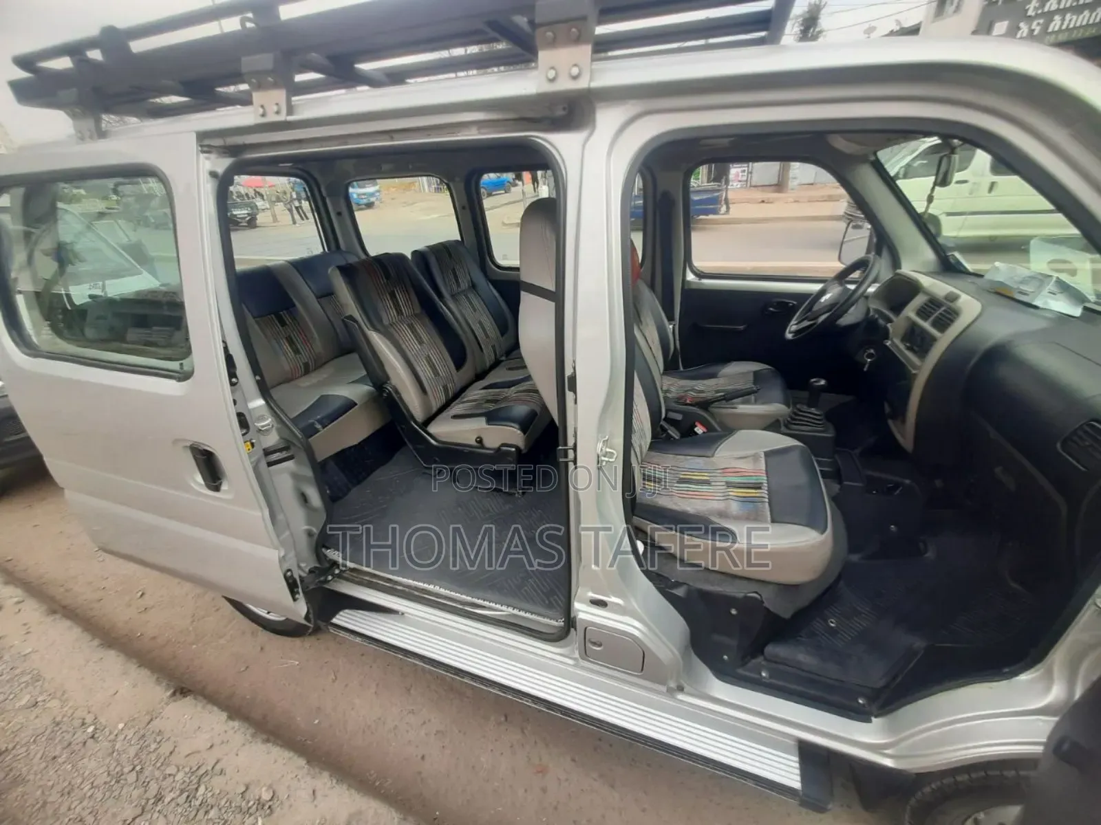 Suzuki Eeco 2024 Silver