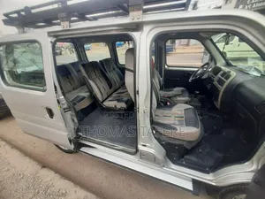 Suzuki Eeco 2024 Silver