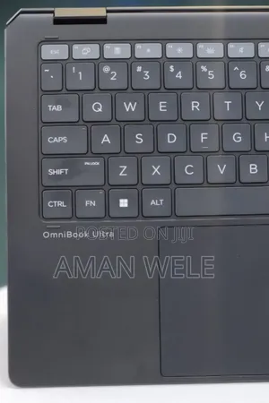 New Laptop HP OmniBook 5 Flip 16GB Intel Core Ultra 7 SSD 1T