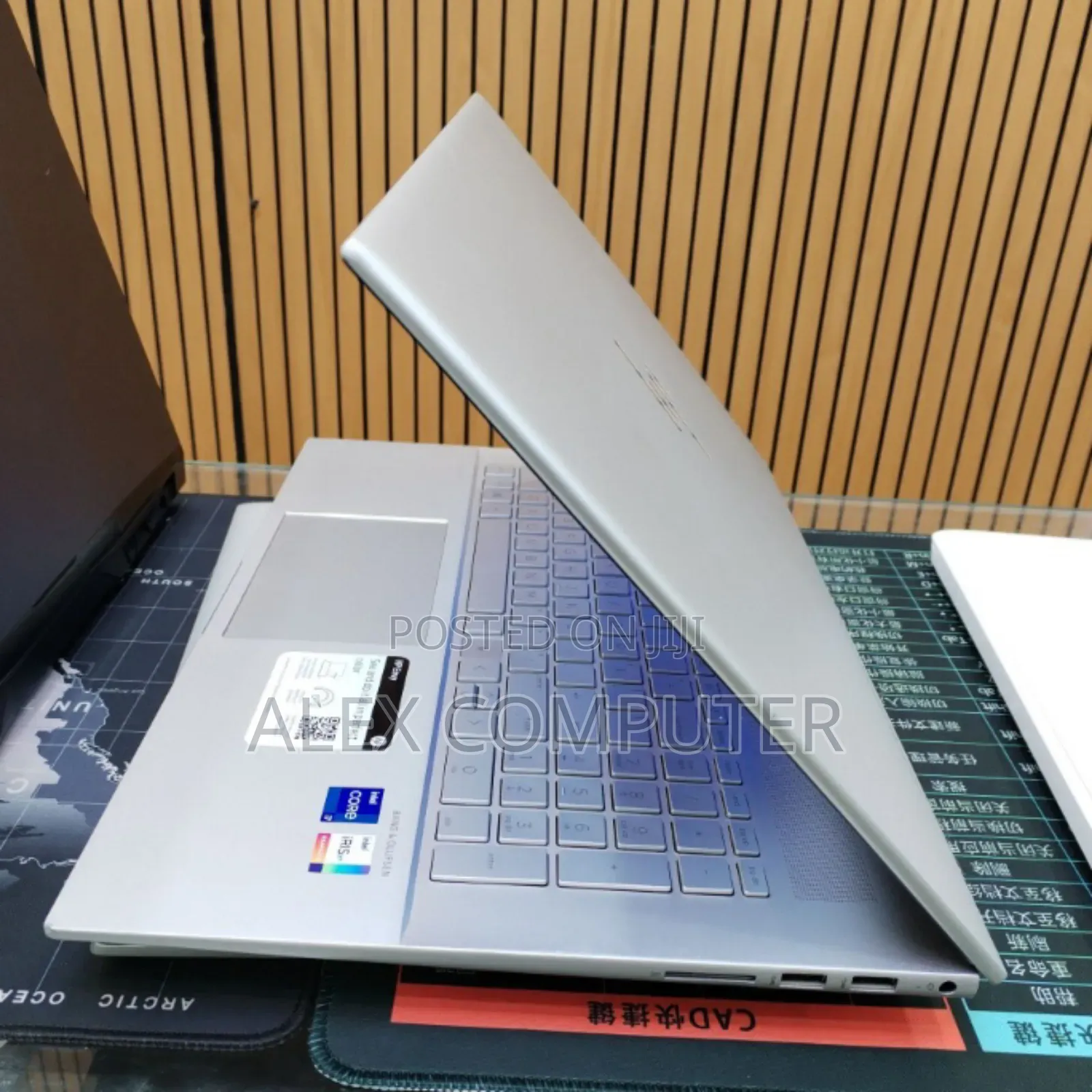 New Laptop HP Envy x360 16GB Intel Core i7 SSD 512GB