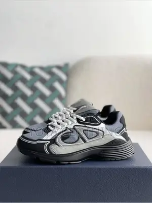 Dior B30. For Sell