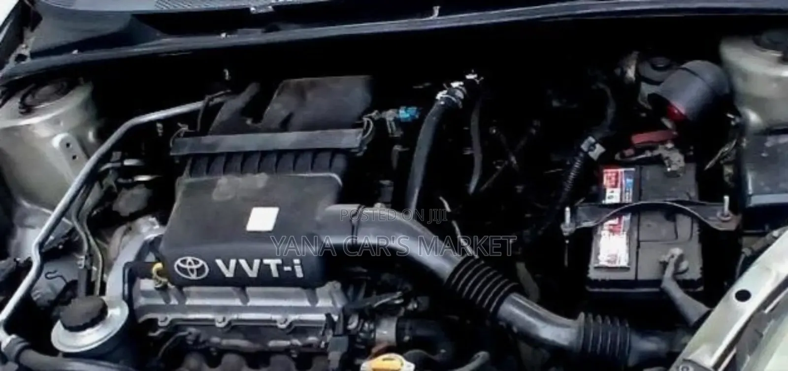 Toyota Vitz 2004 Silver