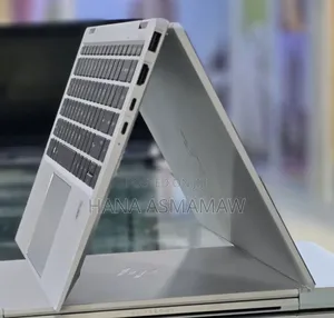 New Laptop HP Spectre 16GB Intel Core i7 SSD 512GB