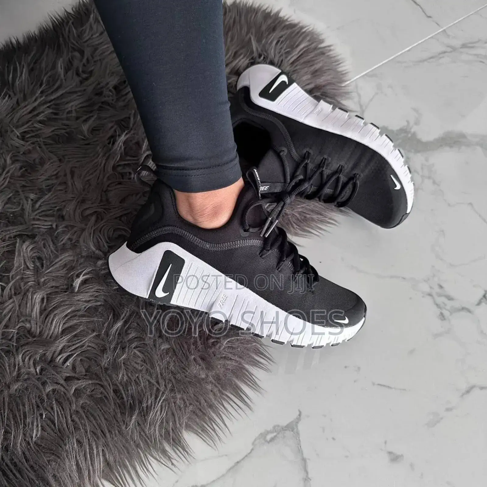 Nike Free Metcon 6 Training Black/White Unisex Fashion Sneaker