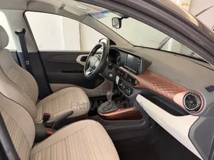 Hyundai I10 2022 Gray