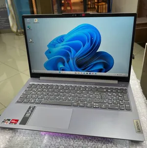 New Laptop Lenovo Ideapad 3 16GB AMD Ryzen 5 SSD 512GB
