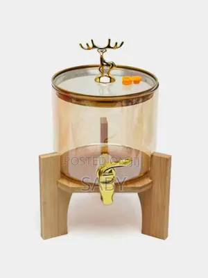 3.6l Bamboo Stand