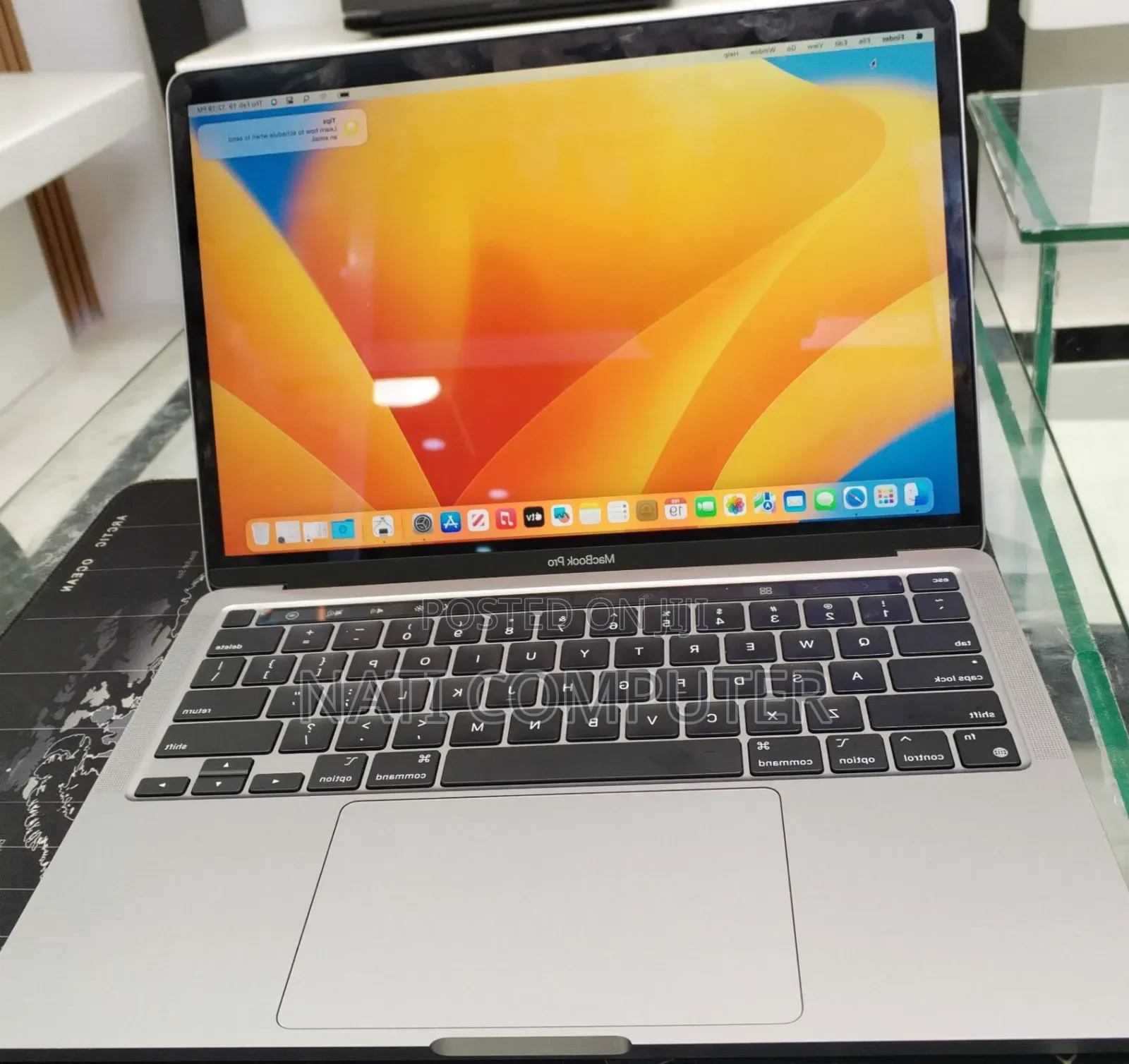 New Laptop Apple MacBook Pro M1 8GB Apple M1 Pro SSD 256GB