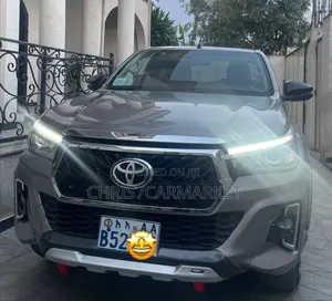 Toyota Hilux 2.4 Diesel 2020 Gray