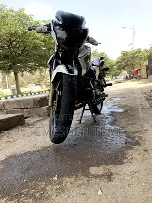 New TVS Apache 180 RTR 2017 White