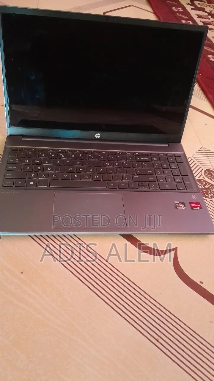 Laptop HP Pavilion 15 8GB AMD Ryzen 5 SSD 512GB
