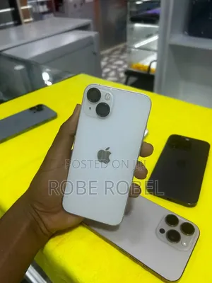 New Apple iPhone 13 128 GB White