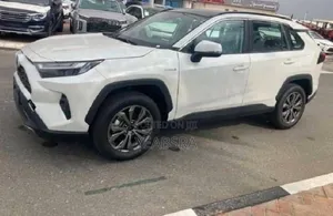 New Toyota RAV4 2024 White