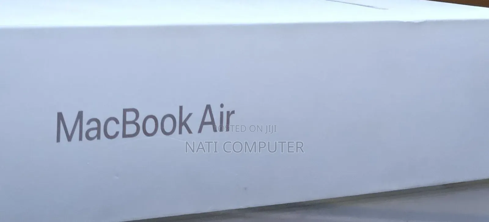 New Laptop Apple MacBook Air 2025 M4 13-inch 16GB Apple M4 SSD 1T