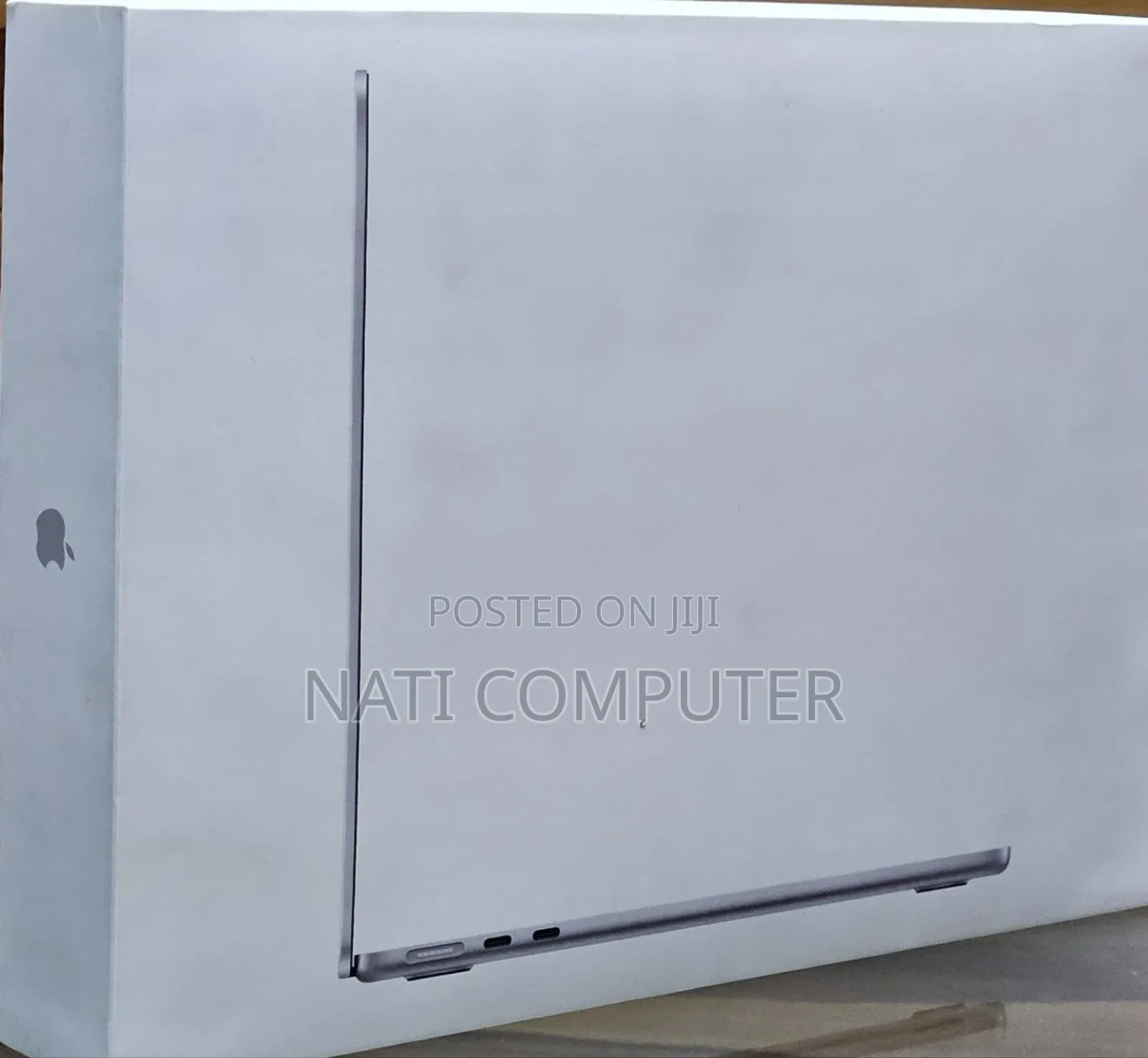 New Laptop Apple MacBook Air 2025 M4 13-inch 16GB Apple M4 SSD 1T