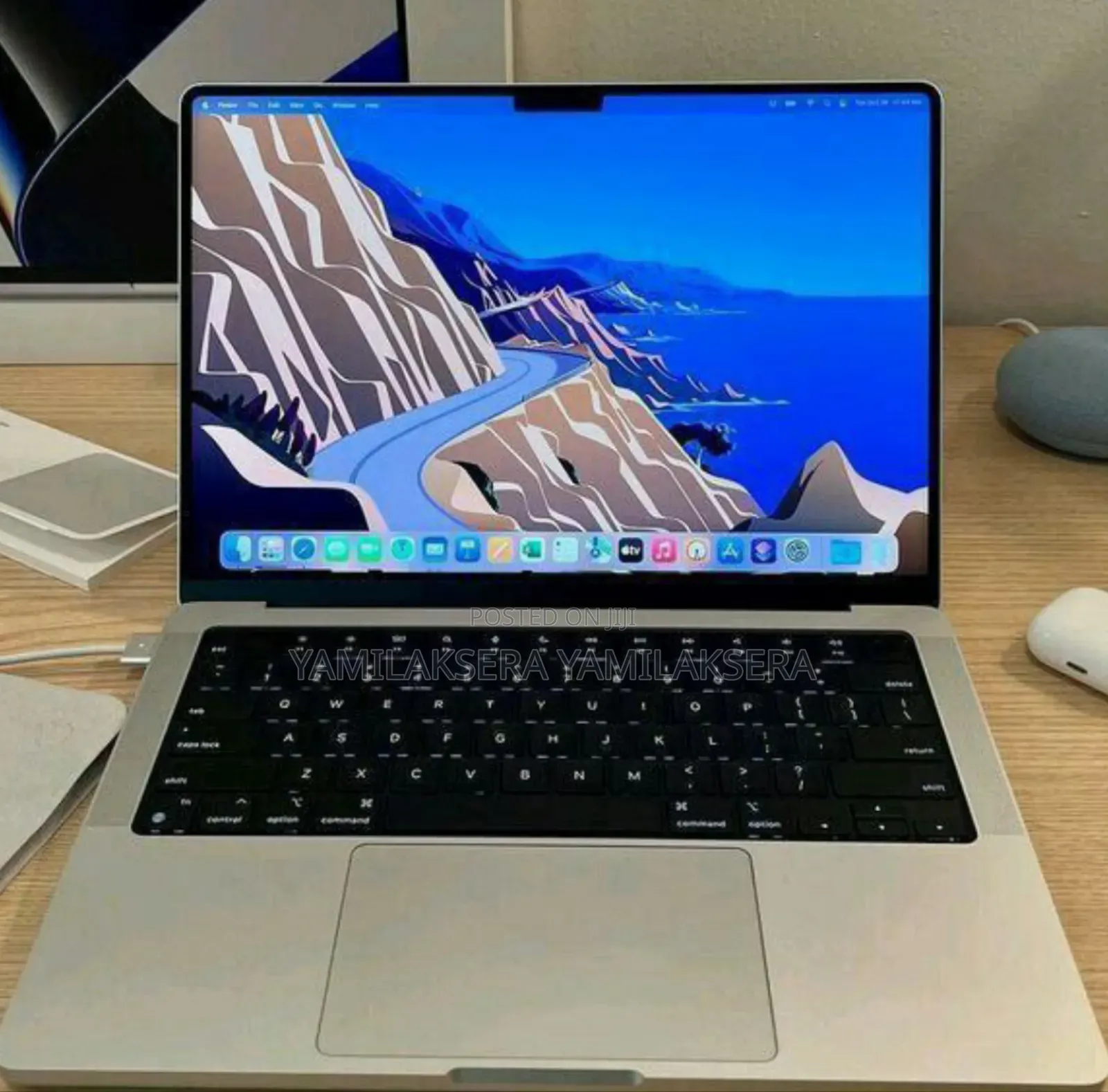 New Laptop Airis 32GB Intel Core i7 SSD 512GB