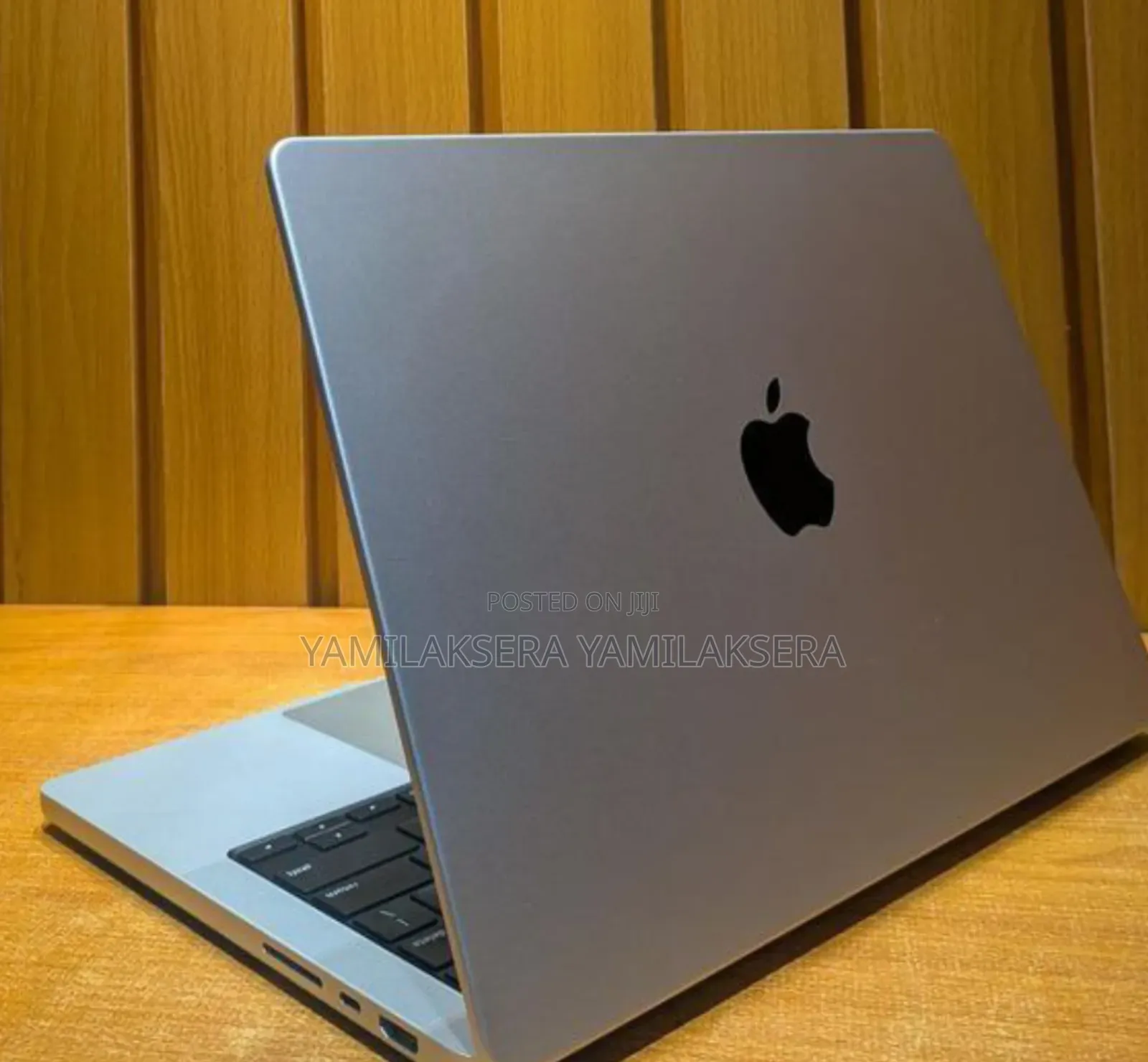 New Laptop Airis 32GB Intel Core i7 SSD 512GB