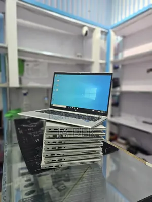 New Laptop HP EliteBook 840 G8 16GB Intel Core i5 SSD 512GB