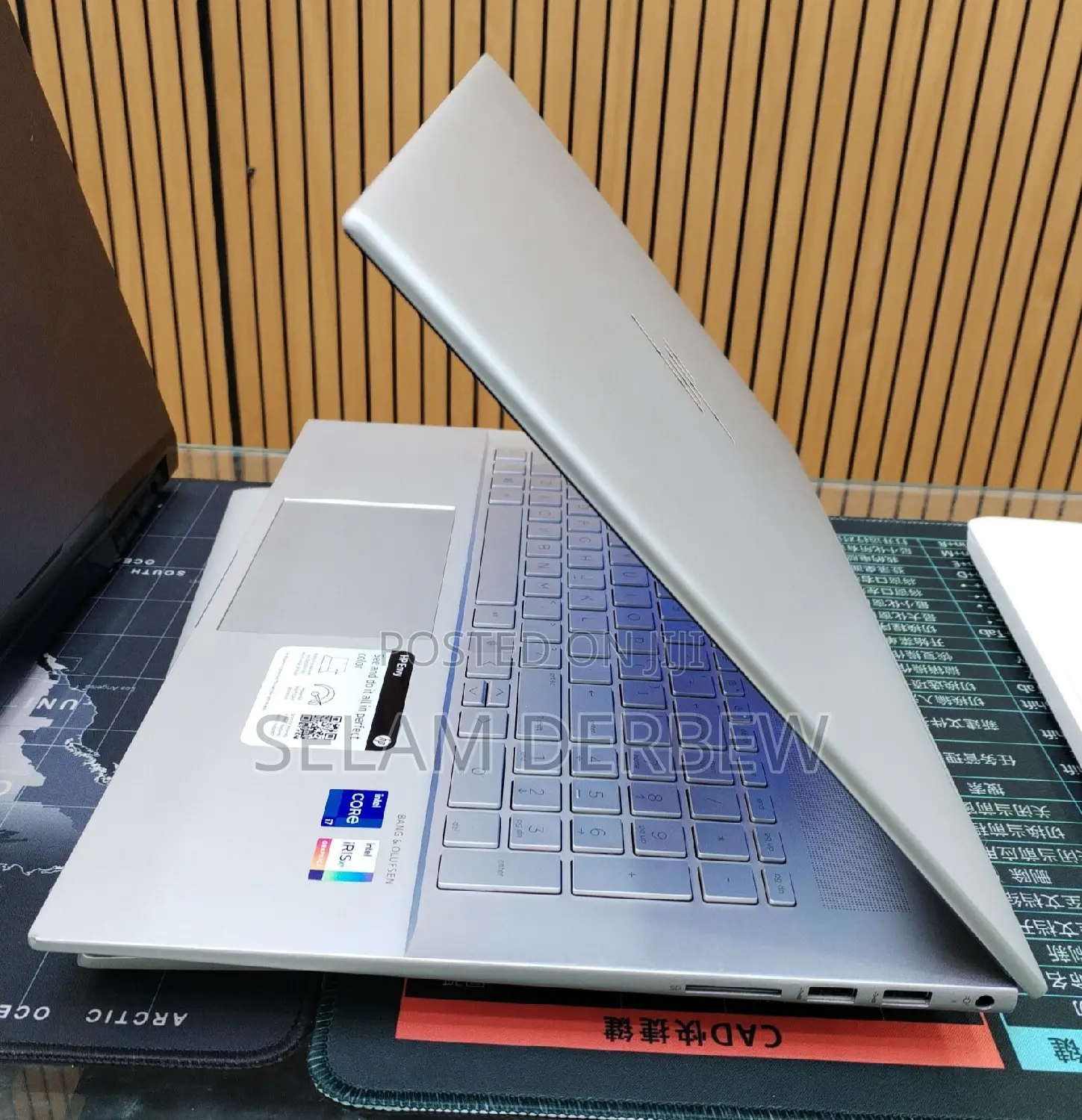 New Laptop HP Envy 17 16GB Intel Core i7 SSD 512GB