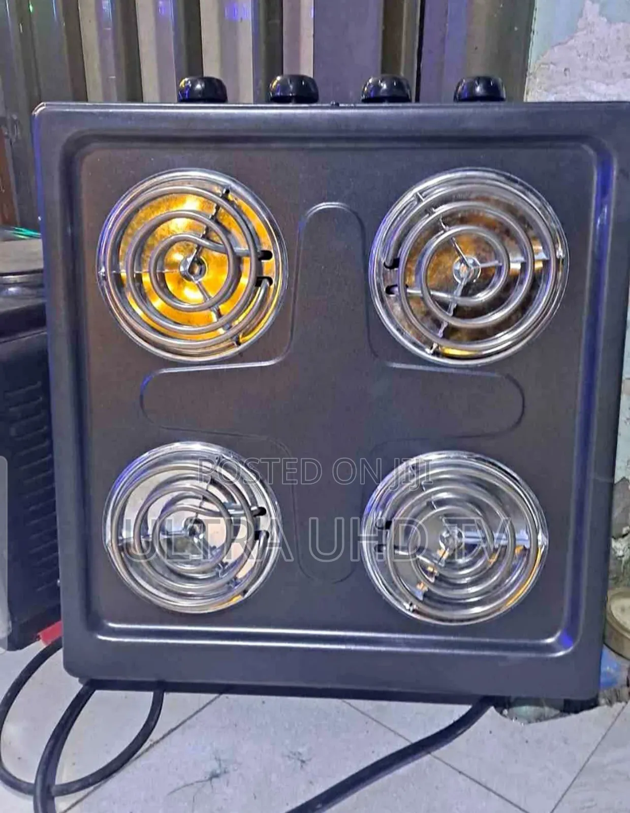 Arcodym 4-Burner Electric Stove.