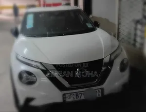 Nissan Juke 2021 White