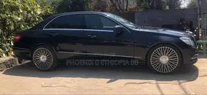 Mercedes-Benz E200 2012 Black