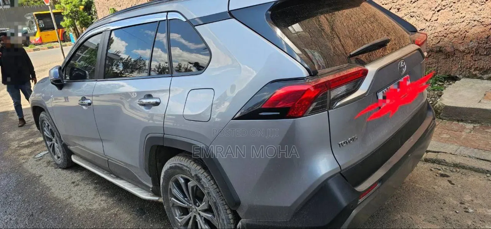 Toyota RAV4 2021 Silver