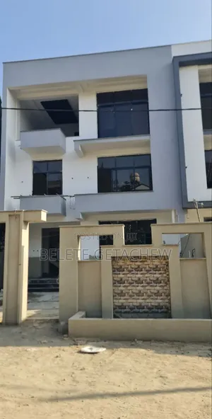 8bdrm House in Ayat Zone-5, G+2, Bole for sale