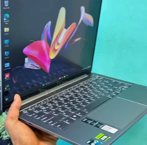 New Laptop Lenovo Ideapad 3 32GB Intel Core i7 SSD 512GB