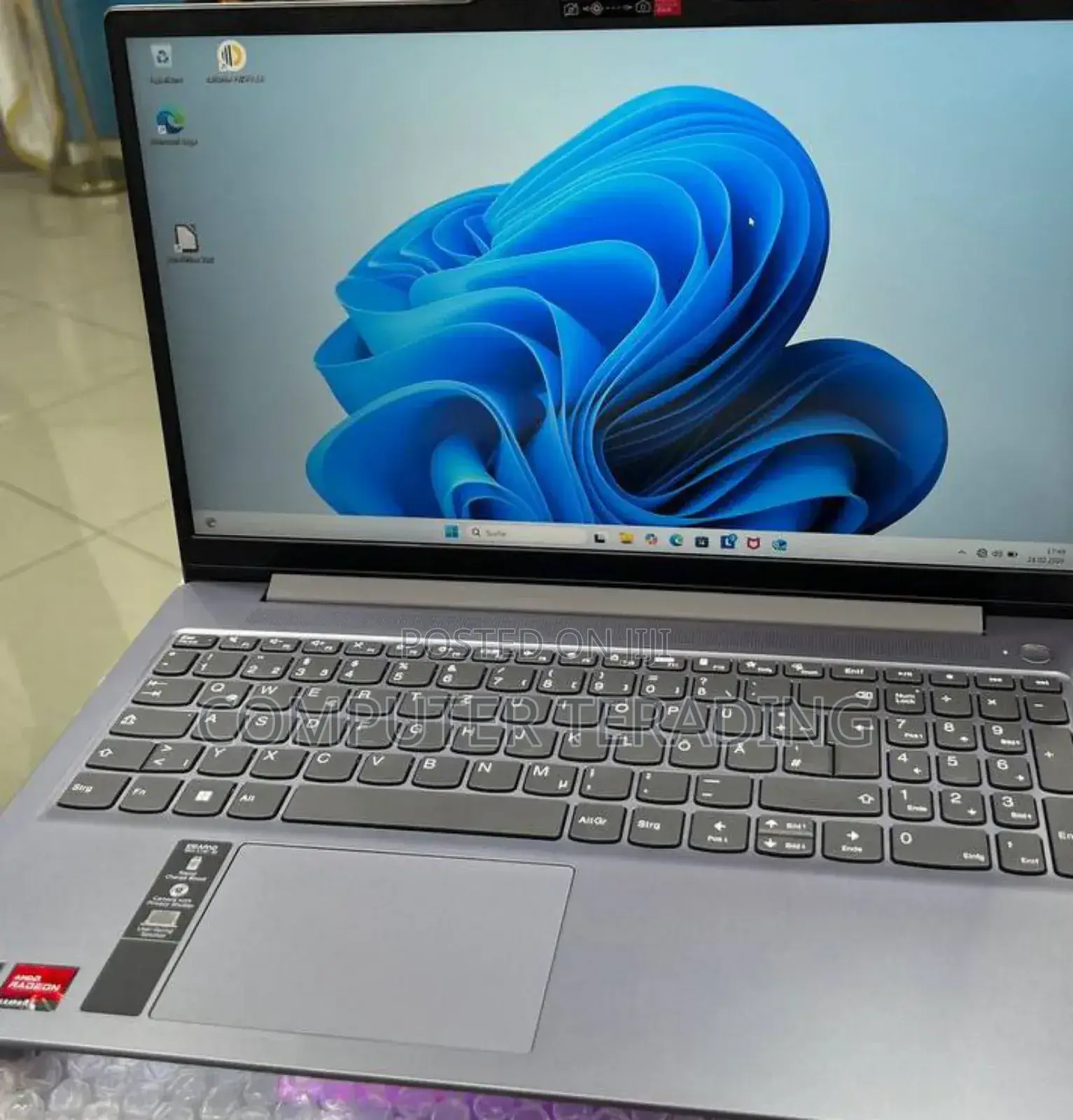 New Laptop Lenovo Ideapad 3 16GB AMD Ryzen 5 SSD 512GB