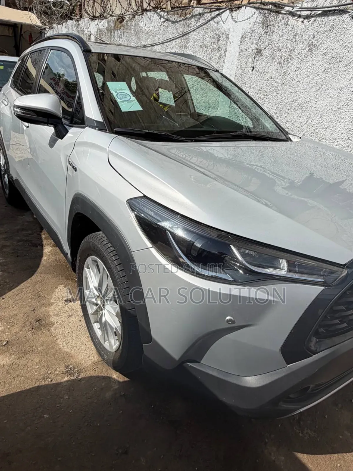 Toyota Corolla Cross Hybrid 2024 Silver