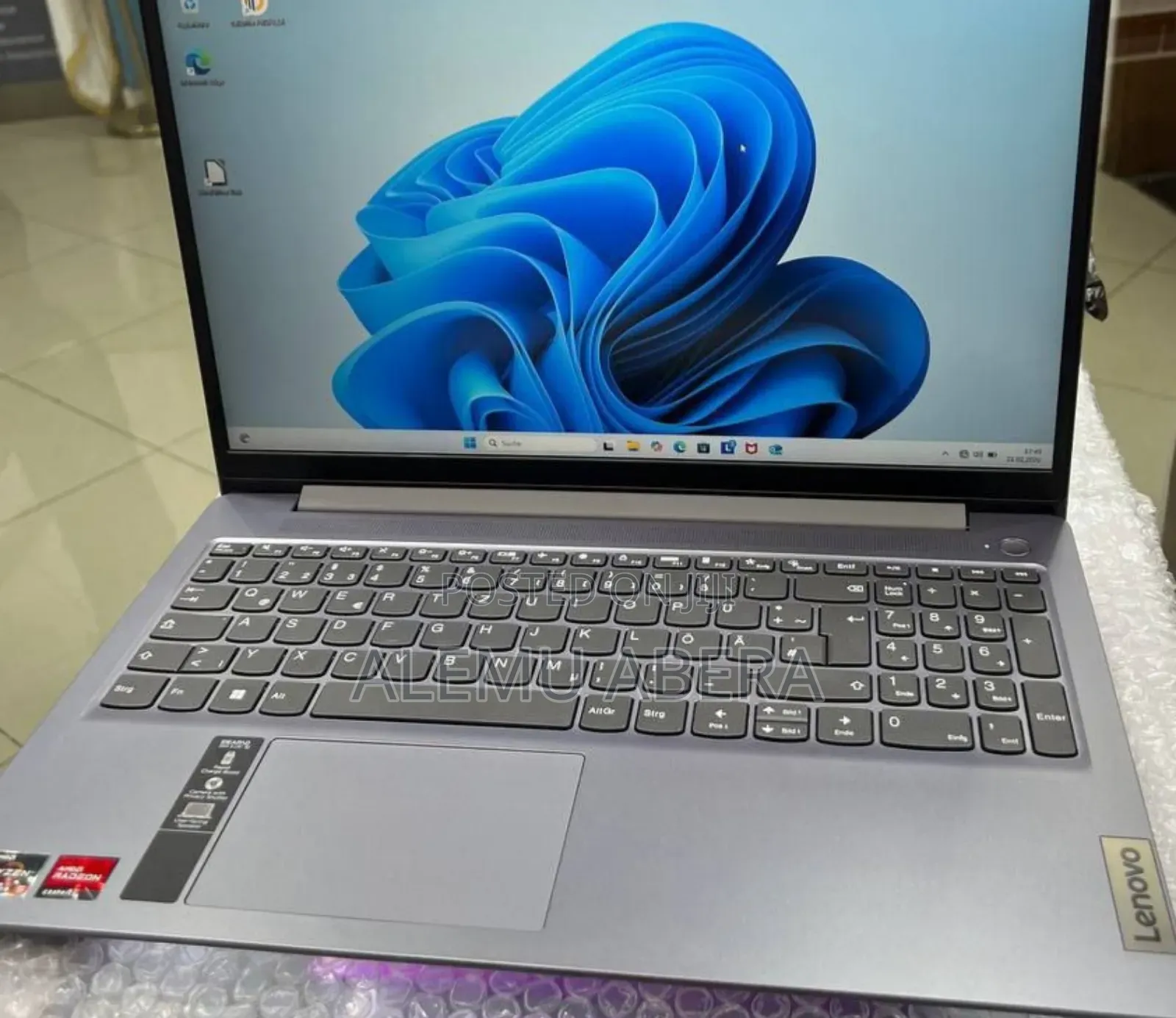 New Laptop Lenovo Ideapad 3 16GB AMD Ryzen 5 SSD 512GB