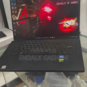 New Laptop Asus ROG Zephyrus G15 16GB Intel Core i7 SSD 512GB