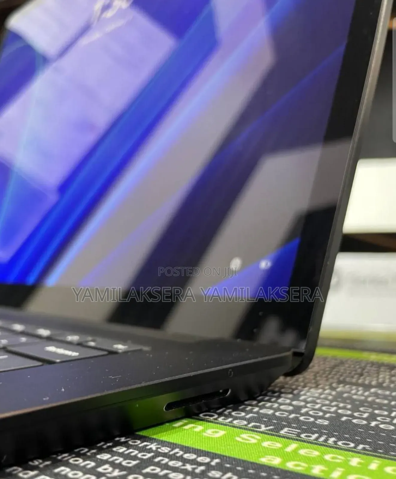 New Laptop Microsoft Surface 16GB Intel Core i7 SSD 512GB