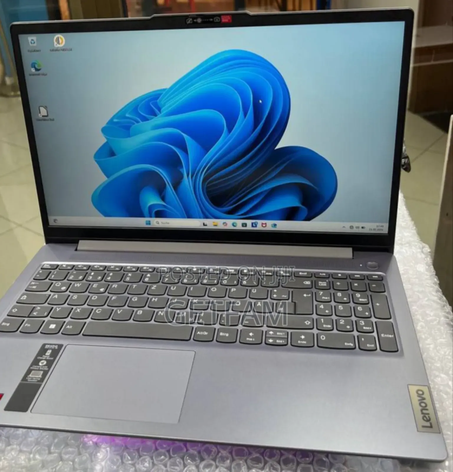 New Laptop Lenovo Ideapad 3 16GB AMD Ryzen 5 SSD 512GB