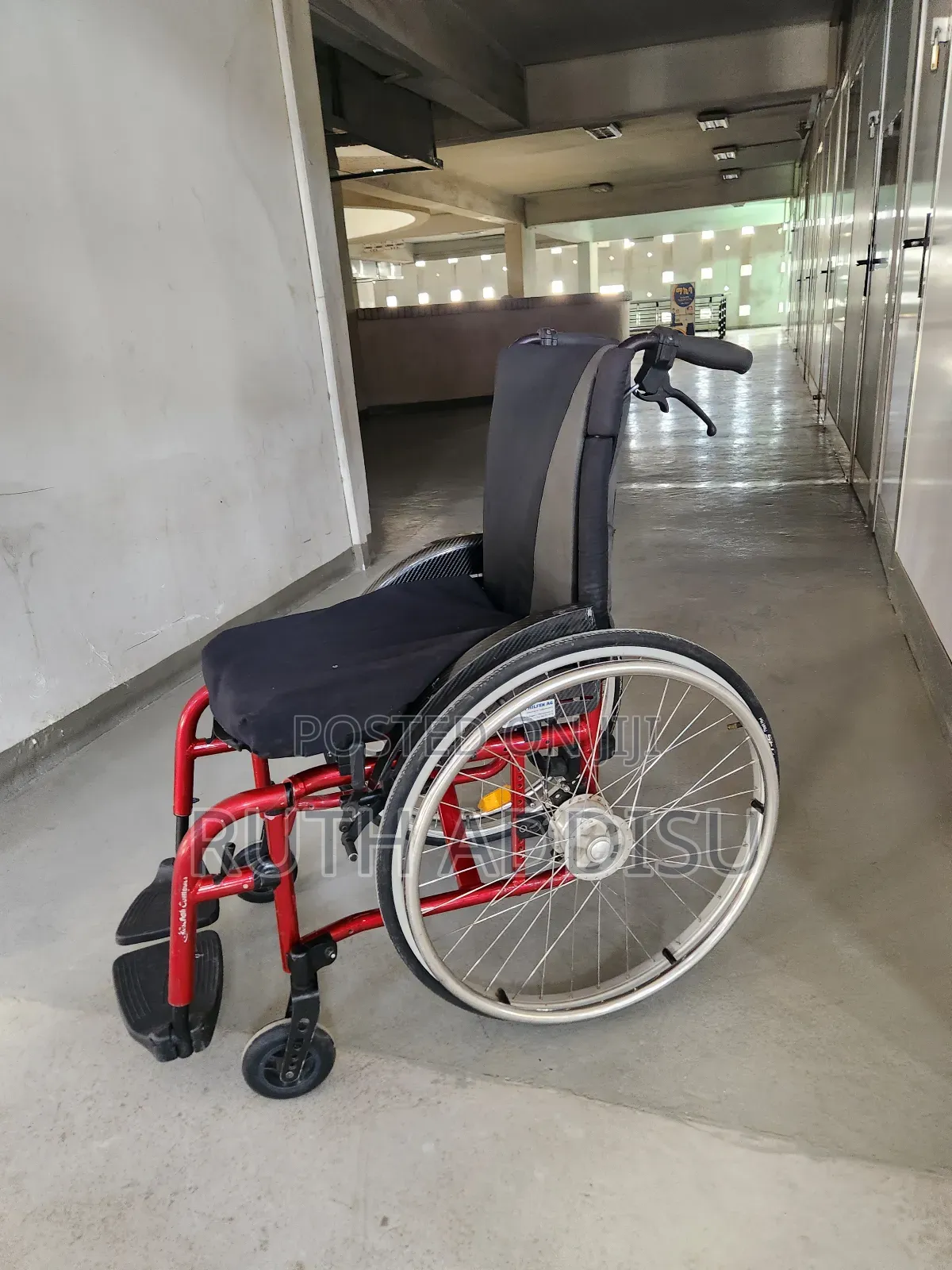 Wheelchair Heigh Strength Light Weight Wheelchair European