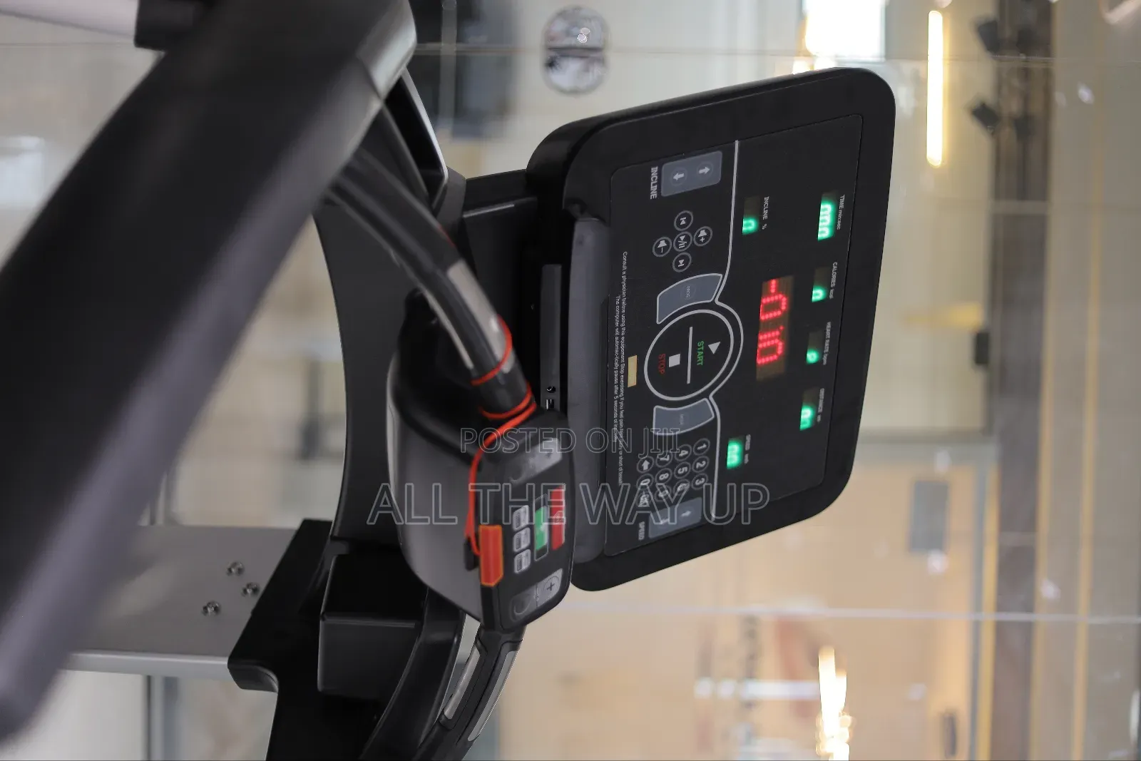 የመሮጫ ማሽኖች Commercial Treadmills