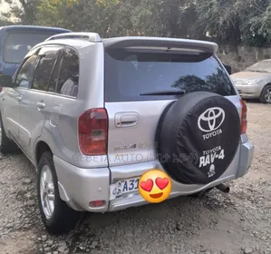 Toyota RAV4 2005 Silver