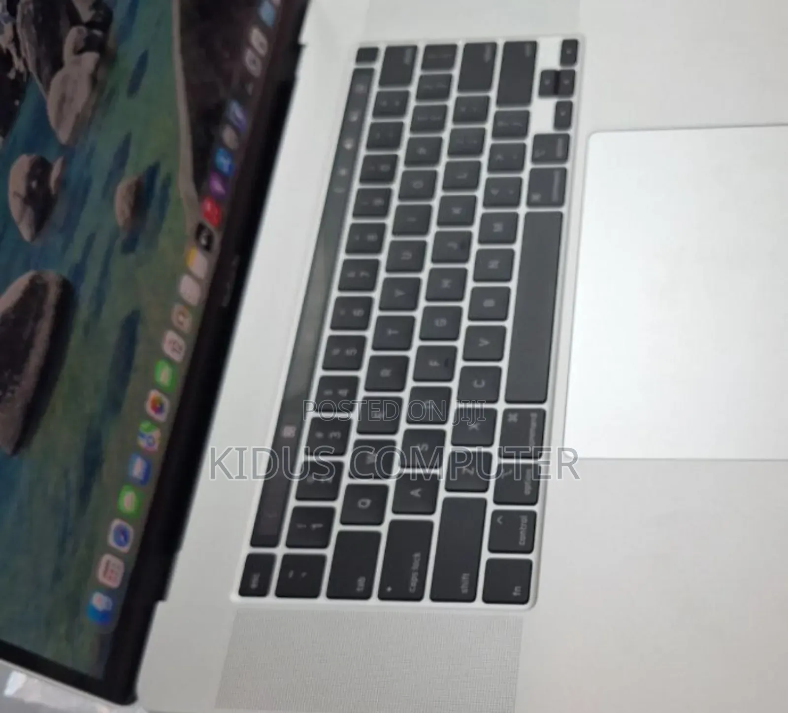New Laptop Apple MacBook Pro 2019 64GB Intel Core i9 SSD 1T
