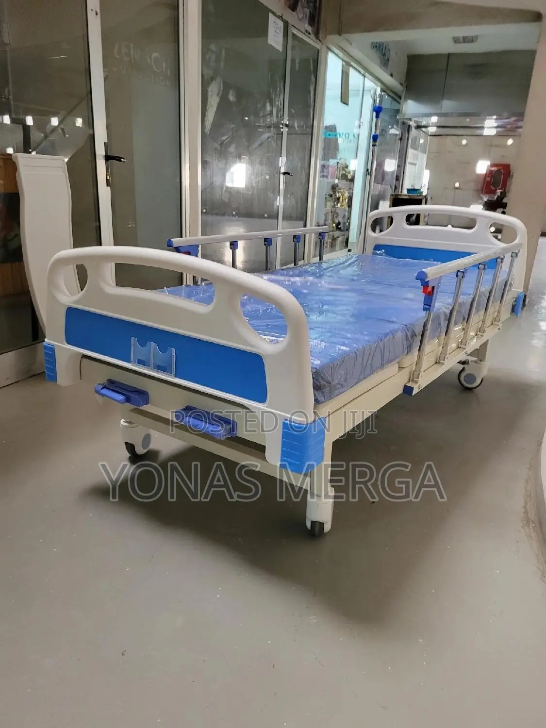 2 in 1 Premium Imported Hospital Bed取言mobilitykart Homecare
