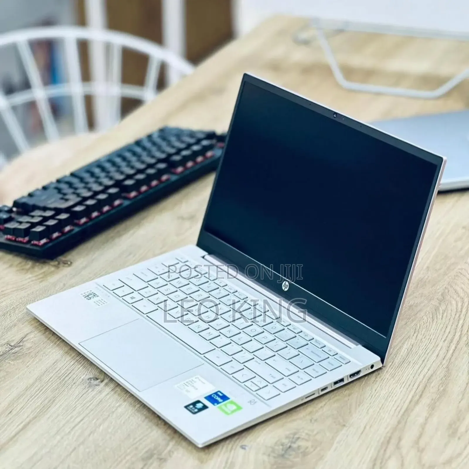 New Laptop HP Pavilion 14-ce3064st 16GB Intel Core i5 SSD 512GB