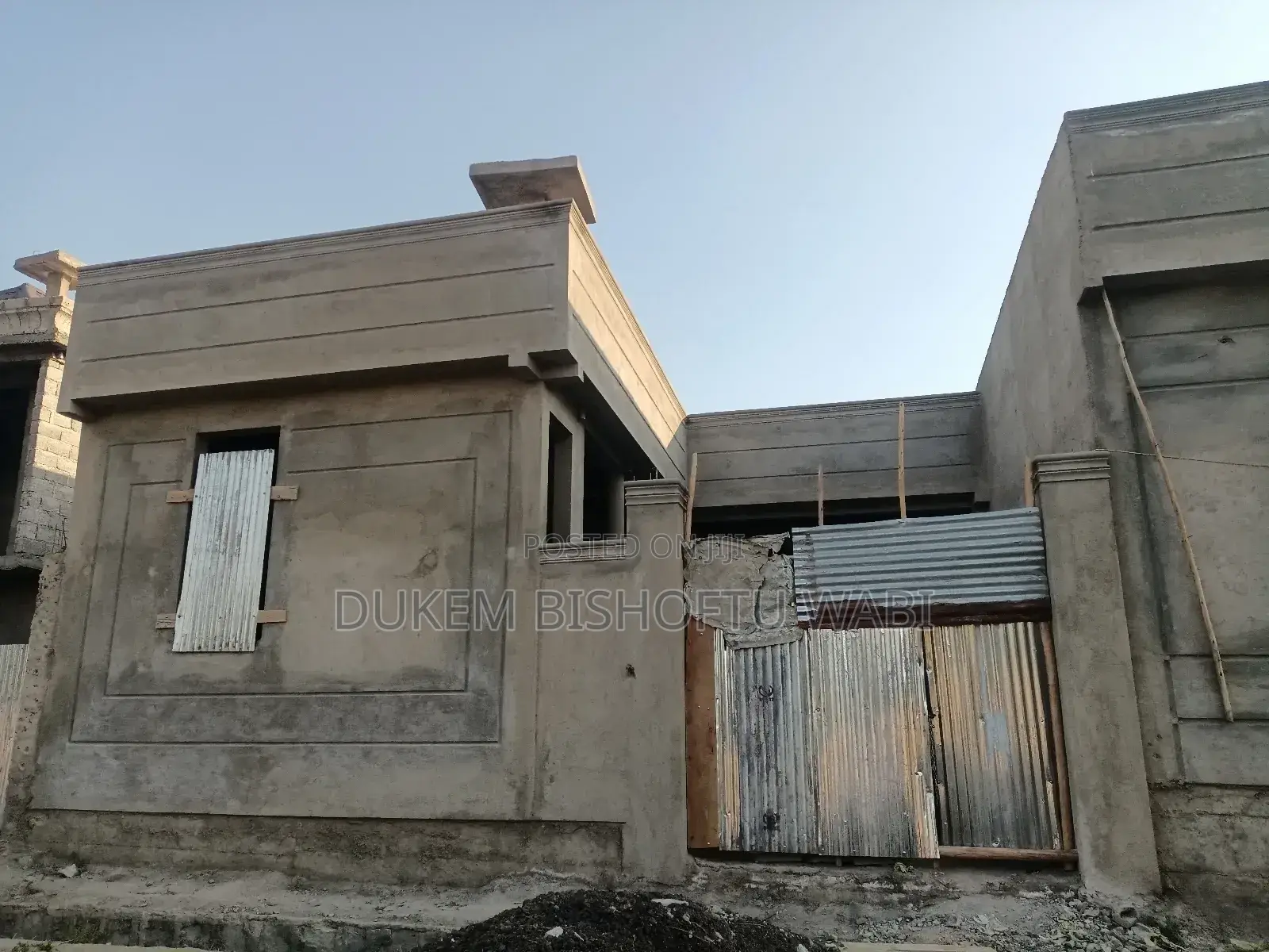 Furnished 10bdrm House in Dukam, East Shewa for sale