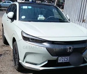 Honda e:NS1 2023 White