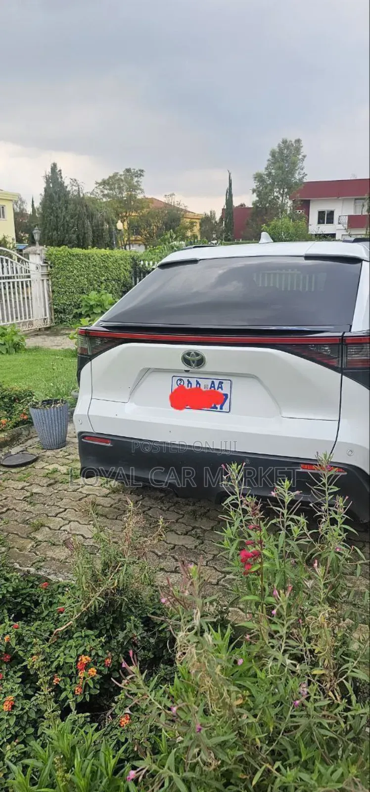 Toyota bZ4X 2023 White