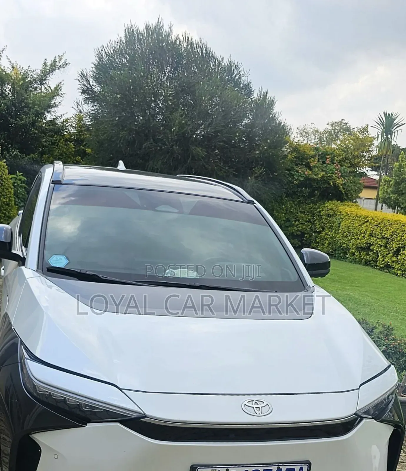 Toyota bZ4X 2023 White