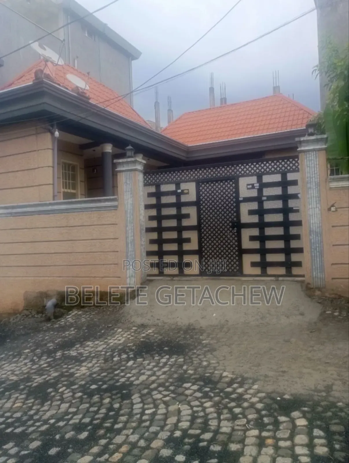 3bdrm Villa in Ayat, Luxury Villa, Bole for sale