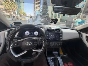 Hyundai Creta 2022 Brown