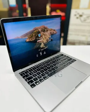 Laptop Apple MacBook Pro 2017 16GB Intel Core i5 SSD 256GB