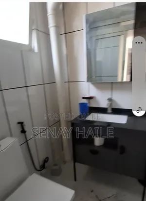 2bdrm Condo in መገናኛ 40/60 ቱሪስት ሳይት, Bole for sale