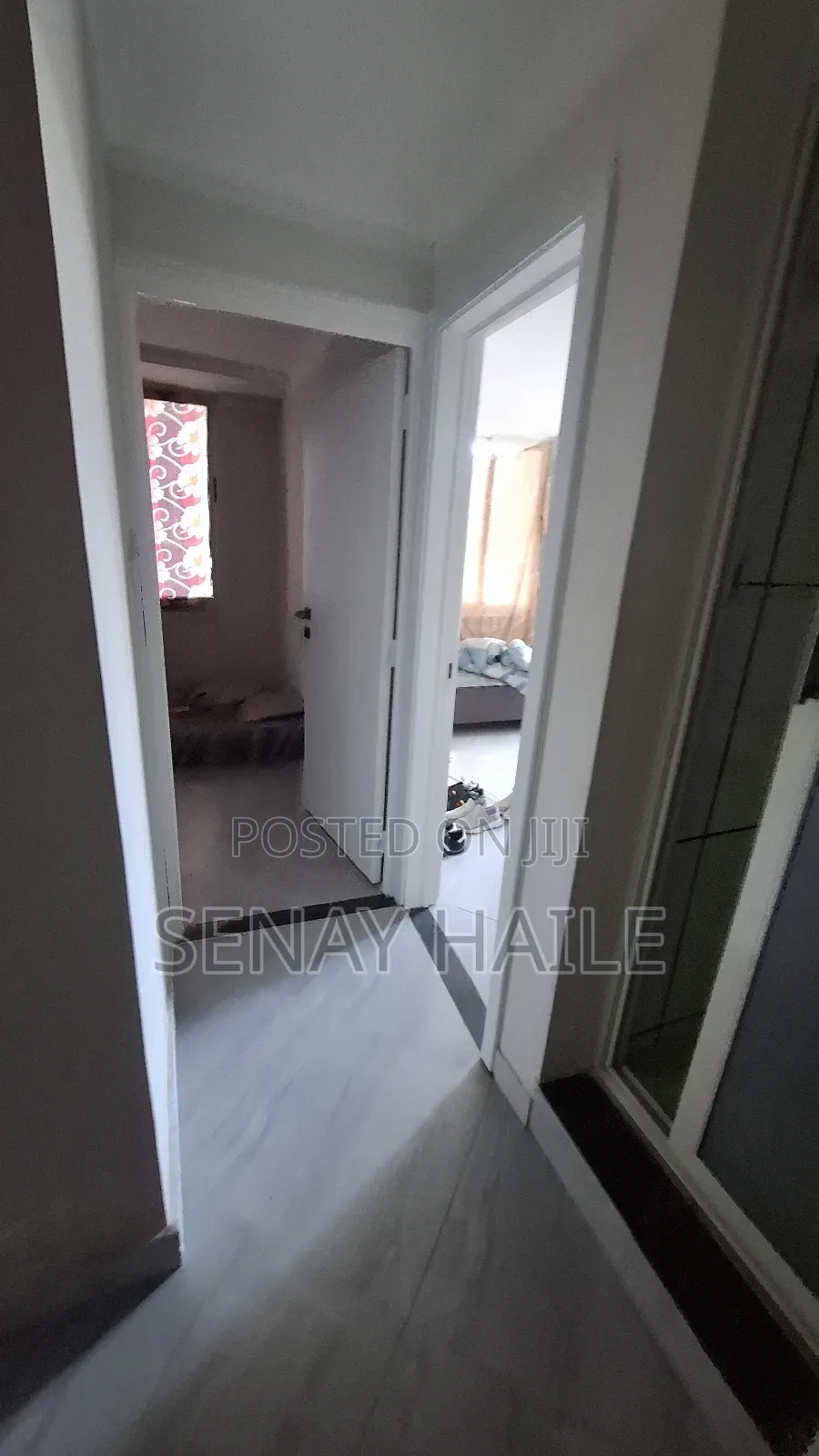 2bdrm Condo in መገናኛ 40/60 ቱሪስት ሳይት, Bole for sale